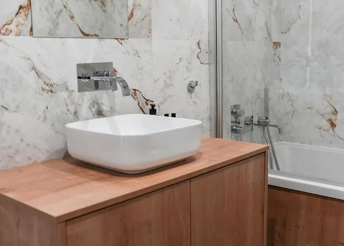 Eco 05 House By Ici * 阿尔布费拉